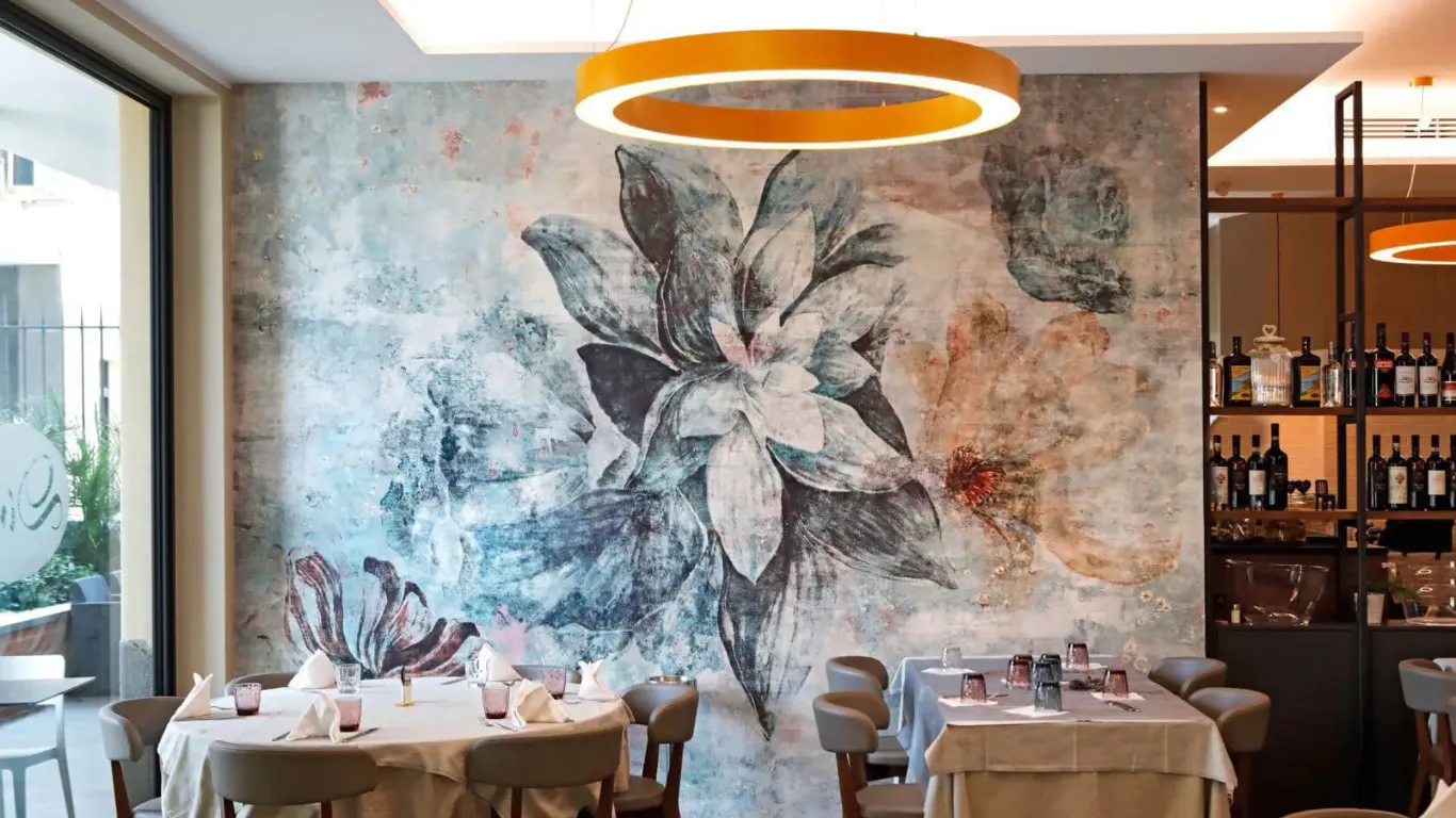 Restaurant Wall Art: 10 Ideas to Enhance Your Ambiance in Milan